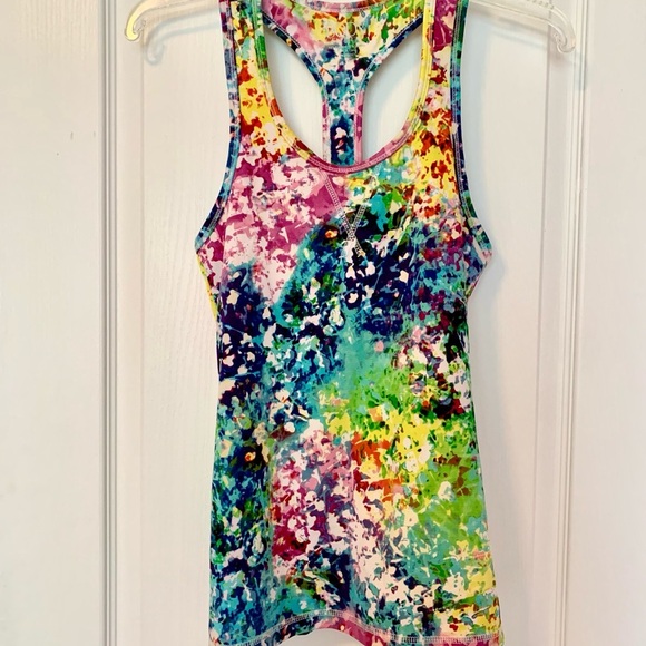 Body Central Multicolor Abstract Racerback Tank Top - Picture 2 of 9